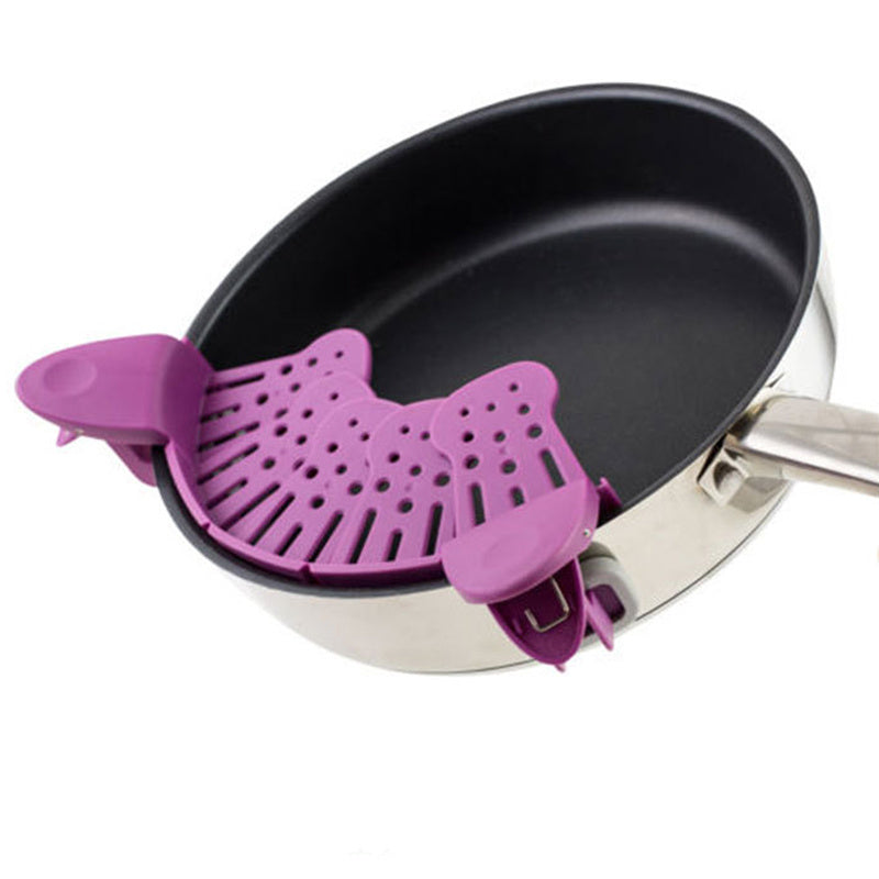 Clip-On Silicone Strainer – Simple Way to Drain Food!